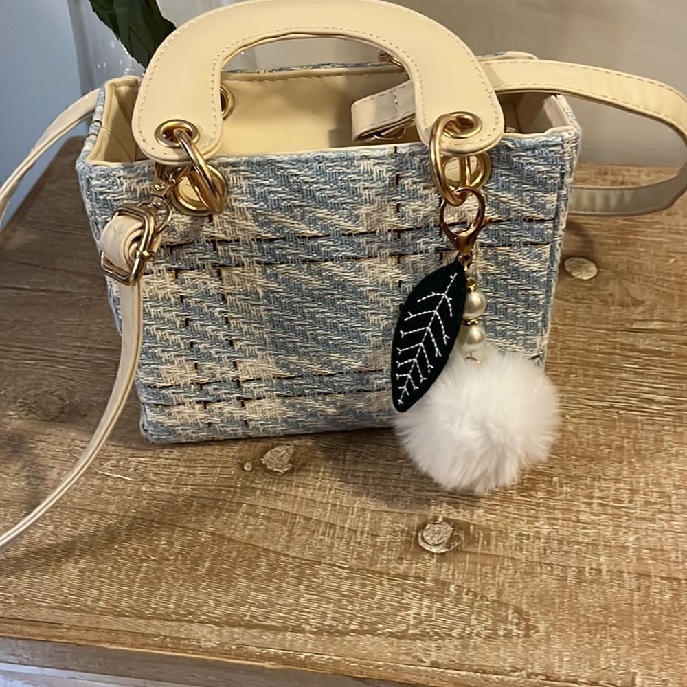 Plaid Pattern Tweed Blue/ White Bag with Keychain/ Pendant - Picture 2 of 4